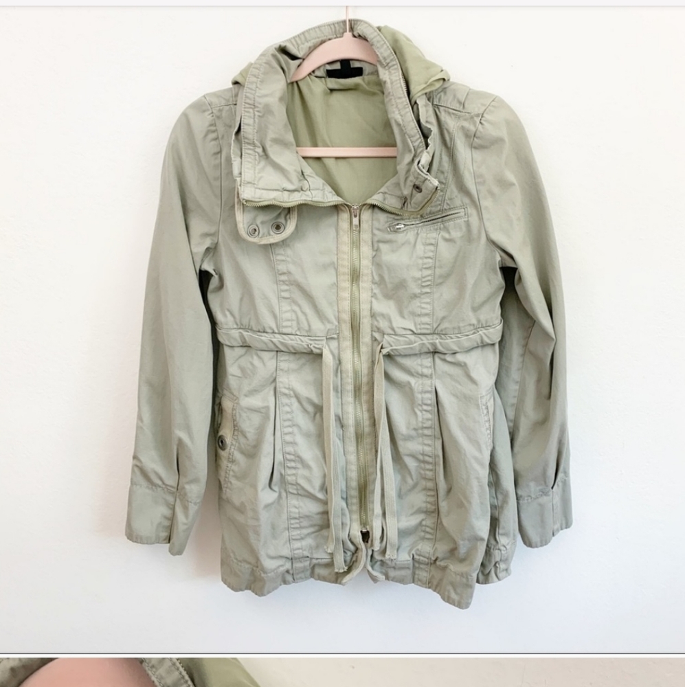 ISO (in search of) this Topshop green jacket